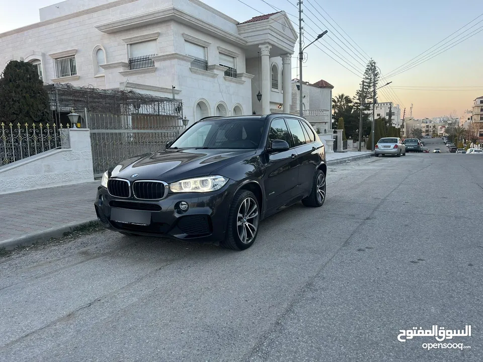 بي ام دبليو X5 بلج ان وارد وكاله عمان  فل كامل فحص كامل بحاله الوكاله دهان الشركه