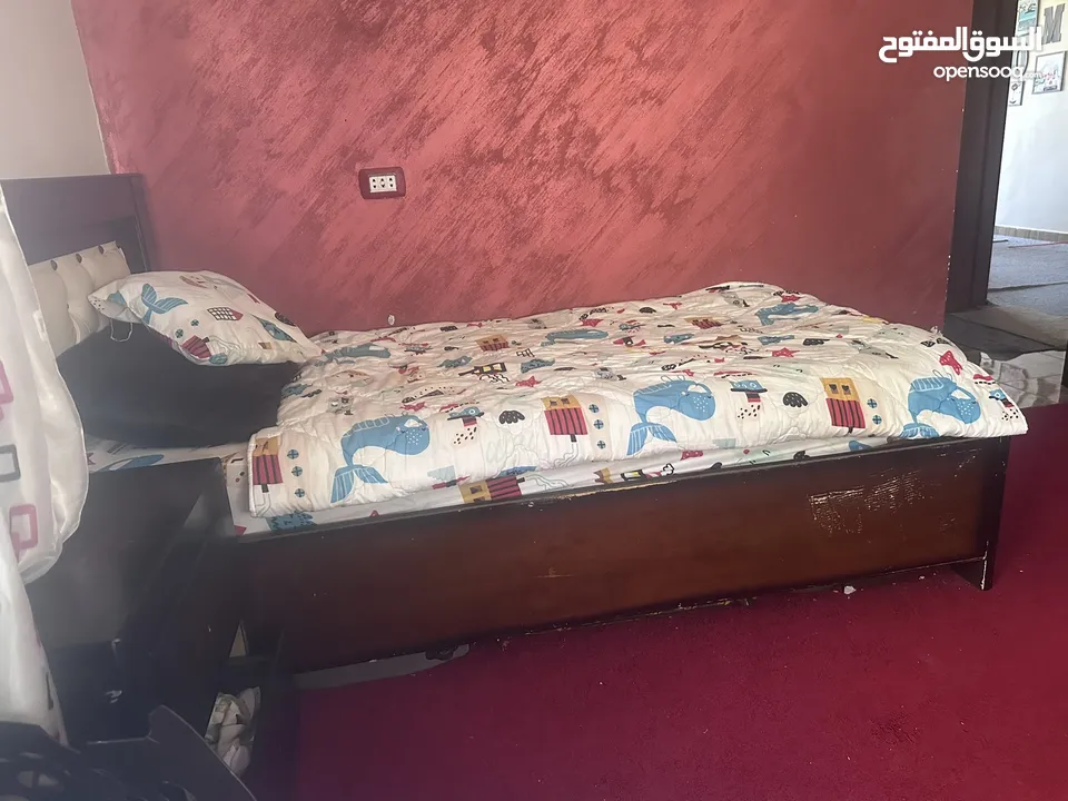 غرفه نوم اطفال خزانه + مكتب + بيرو +2 سرير