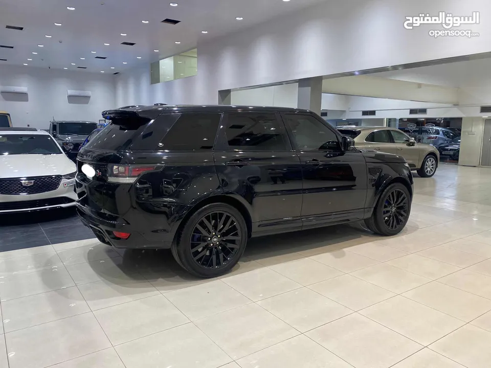 Range Rover Sport SVR 2015 (Black)