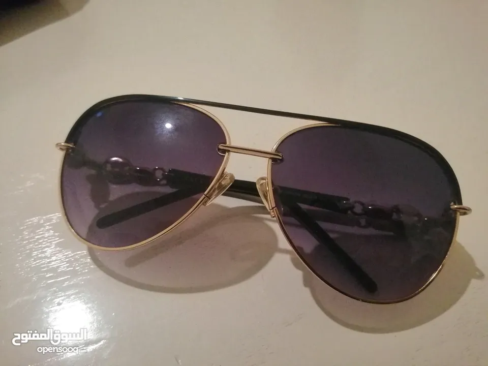 نظاره نسائيه وكاله عالميه GUCCI