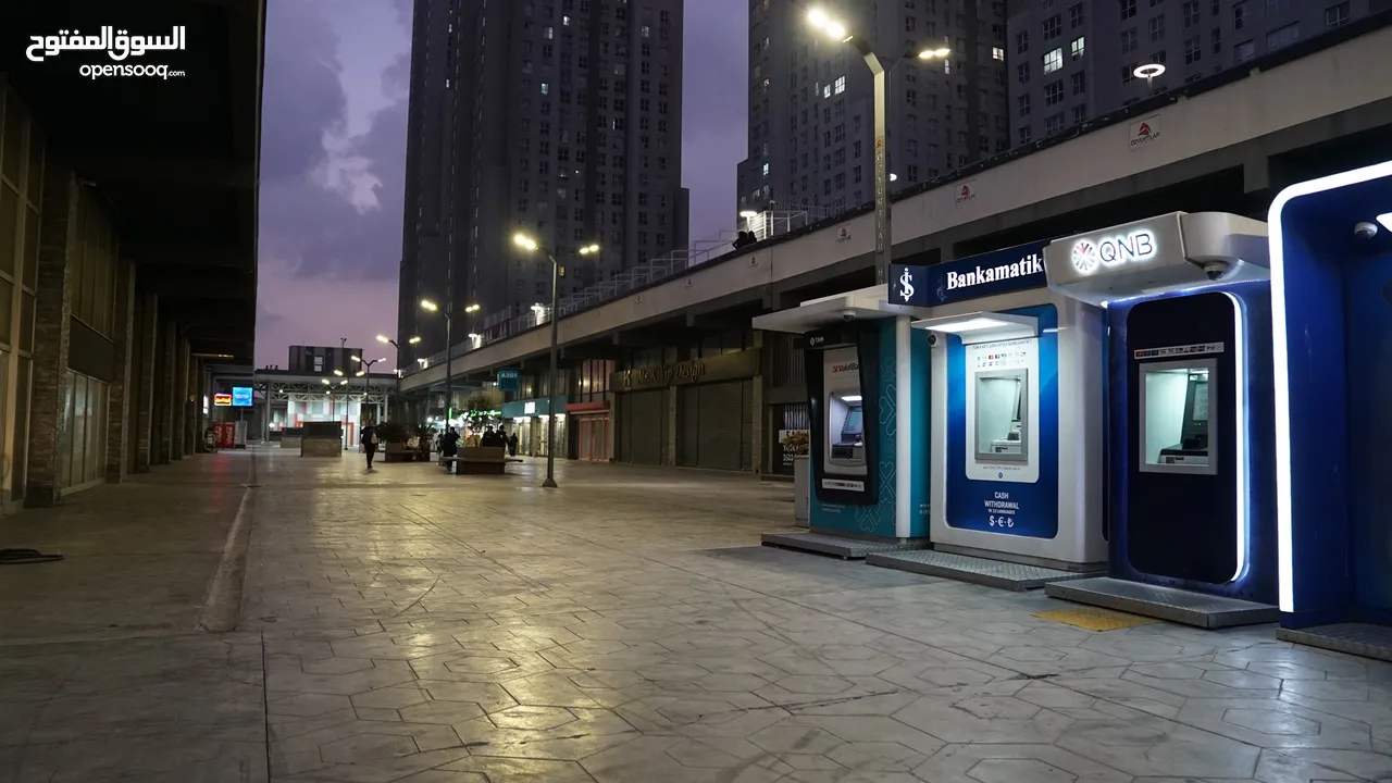 شقة فاخرة جداً مطلة على البحر والبحيرة في اسطنبول