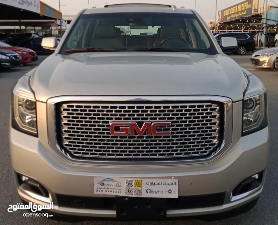 GMC Yukon Denali V8 6.2L Full Option Model 2017