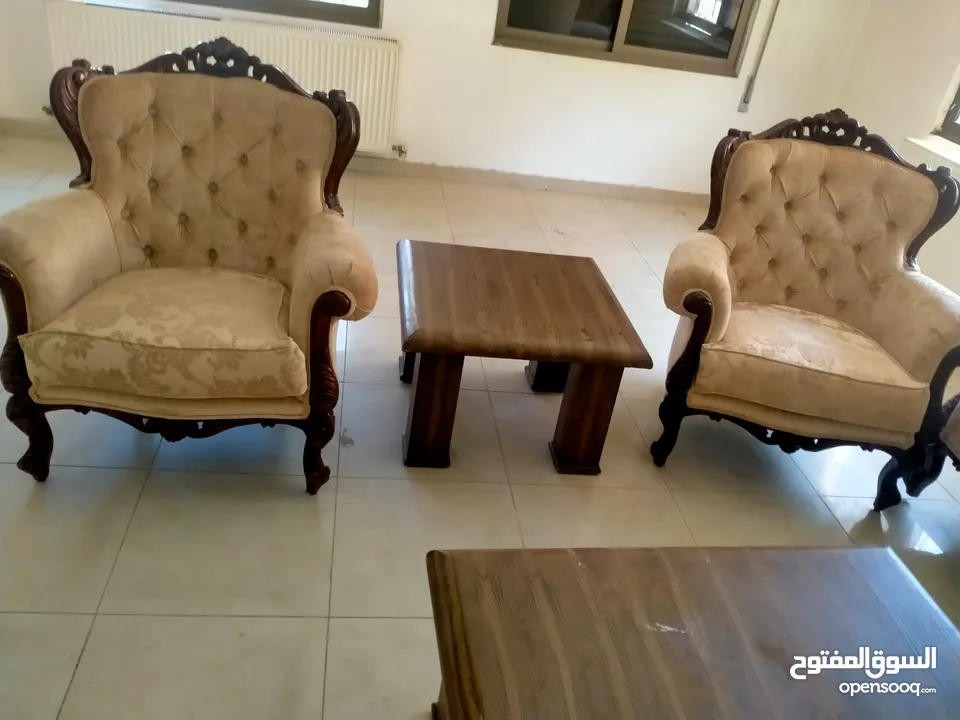 طقم كنب  حفر مصري بحالة الوكالة تنجيد جديد سبع مقاعد طقم كنب حفر مصري بحالة الوكالة تنجيد ممتاز