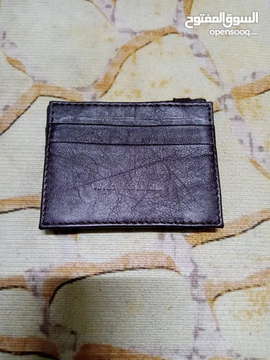 محفظة جلدية فاخرة وانيقة Massimo Dutti ماسيمو دوتي قابلة للطي لسحرية مصنوعة من الجلد الأصلي الطبيعي
