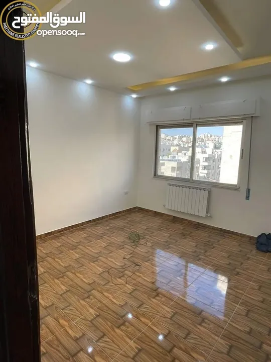 شقة مميزة للبيع في الجاردنز طابق اول 150م تشطيب سوبر ديلوكس