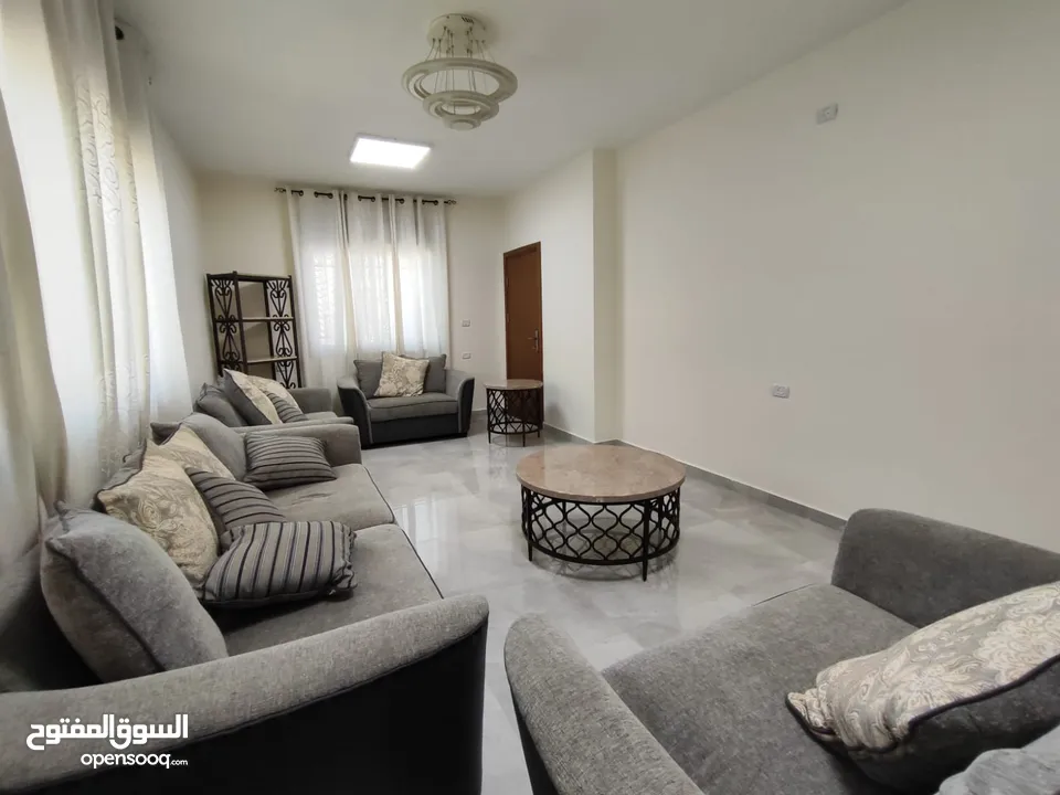 روف للبيع في بيتونيا جاهز للسكن