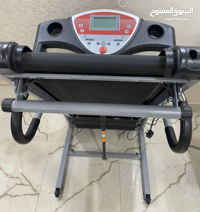 جهاز جري ماركه powerfit ( مع التوصيل )