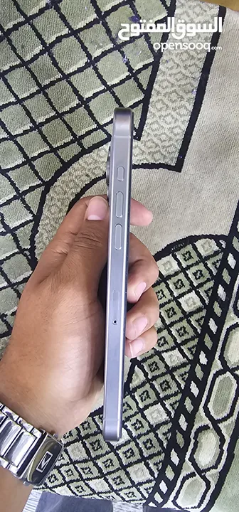 15 pro max للبيع