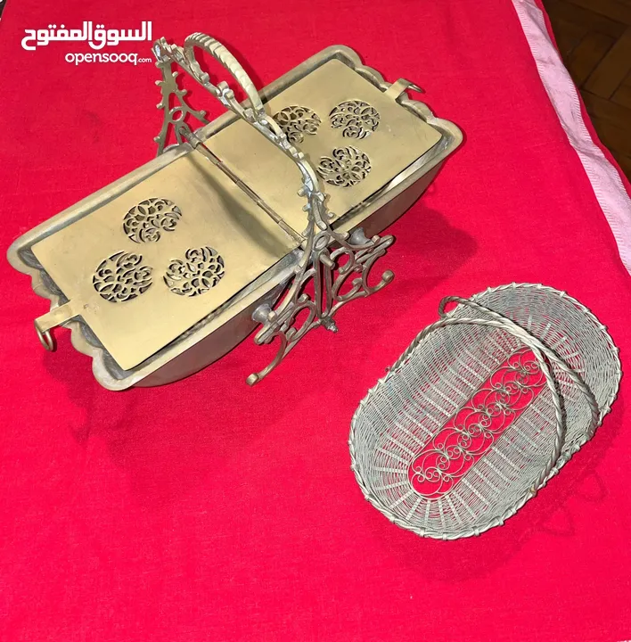 نحاس تحف قديمة ونادرة . لطفاً انظر الصور واقرأ التفاصيل .