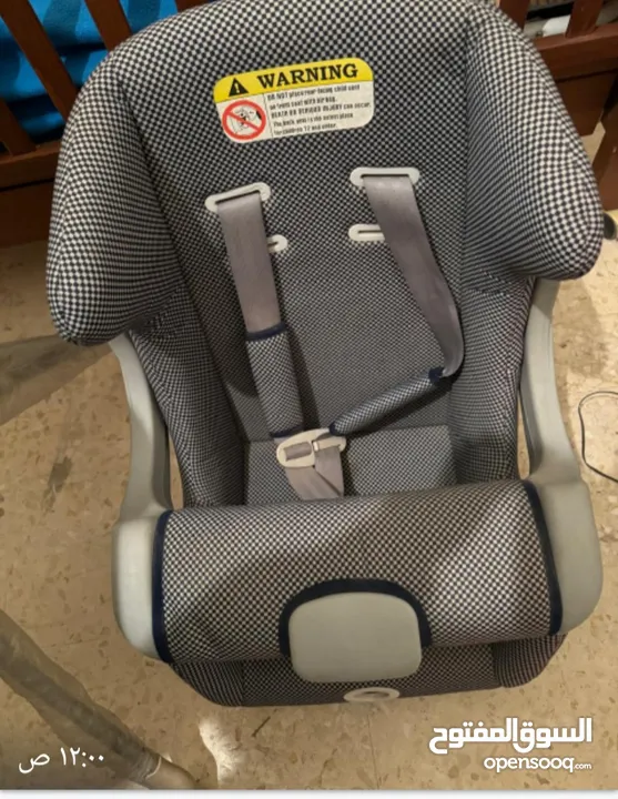 تخت بيبي بحاله الوكاله  بحاله ممتازه    كرسي طعام كرسي سياره ..car seat...بحاله الوكاله...كل الأغراض