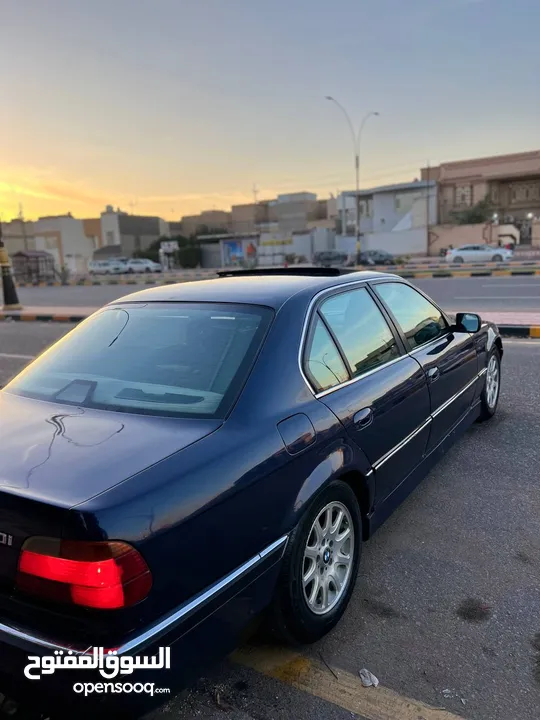 bmw e38  كاسحه