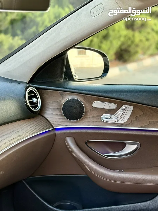 ‏Mercedes - Benz e300