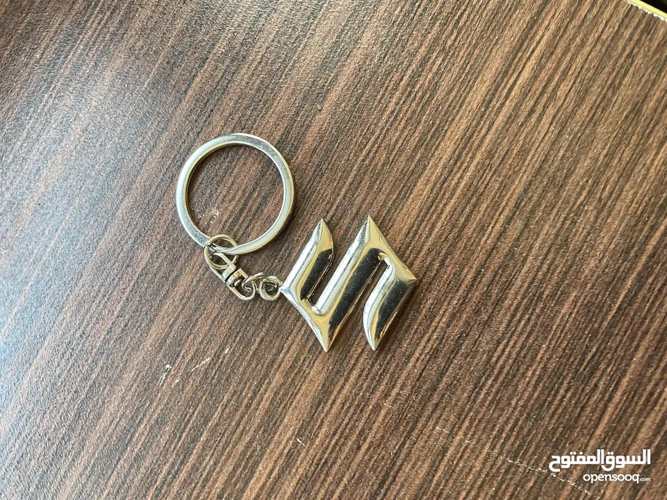 ميداليات سيارات