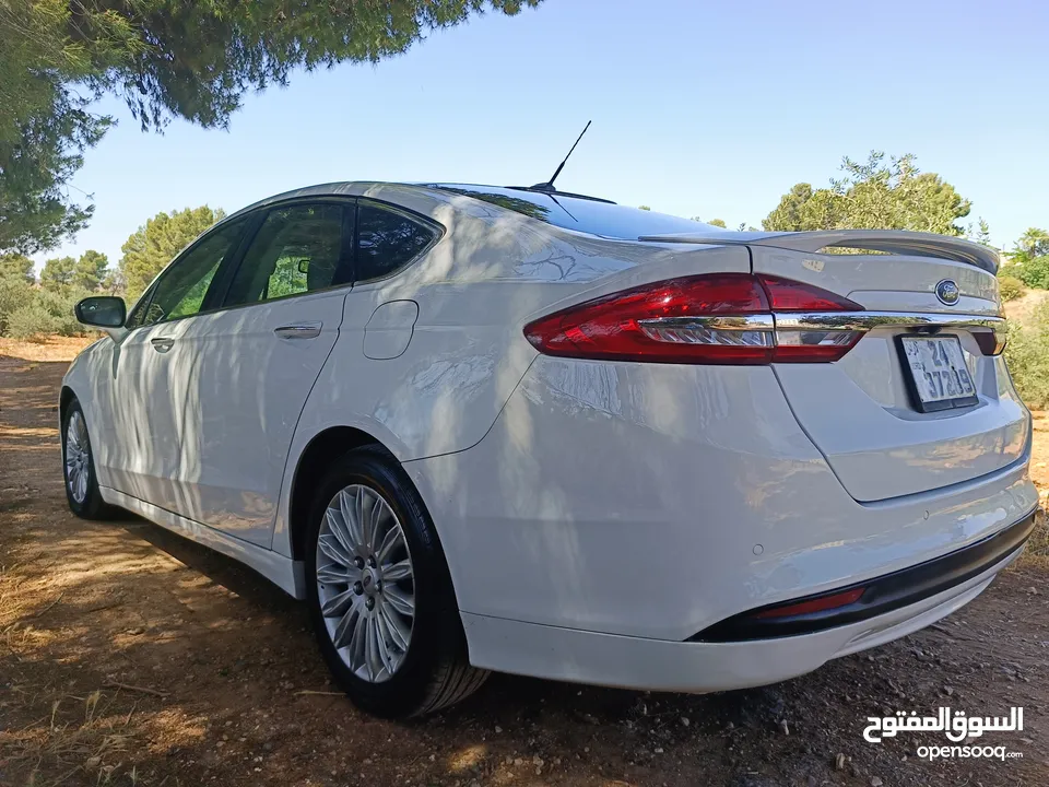 فورد فيوجن تيتانيوم 2018 Ford Fusion Titanium white  اعلى مواصفات نظيفه جدا استخدام شخصي ماشيه 96000