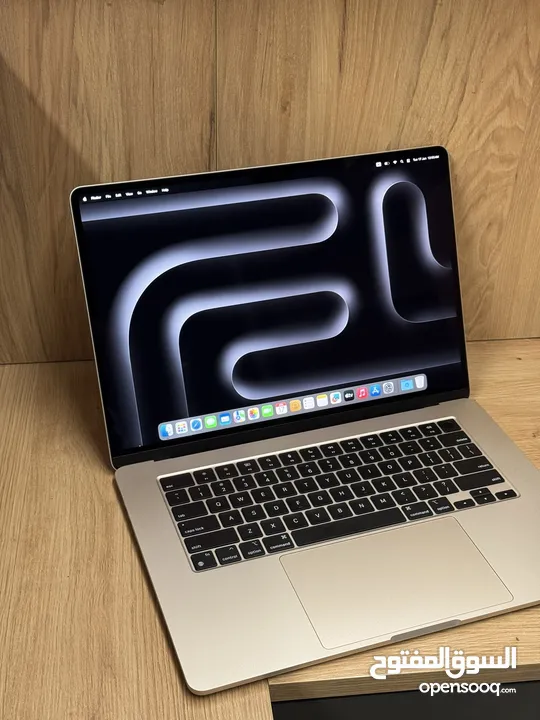 MacBook Air 2022/ 15.6-inch/ M2-Chip/ 256 SSD