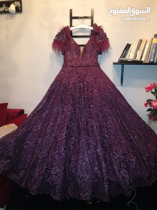 فستان للبيع مقاس 44