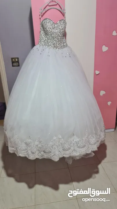 فستان عروس  وفساتين سهره