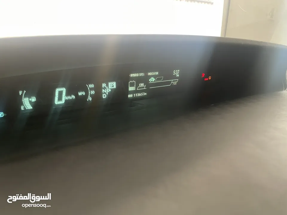 تويوتا بريوس بيرسونا مميزة 2013 للبيع كاش فقط