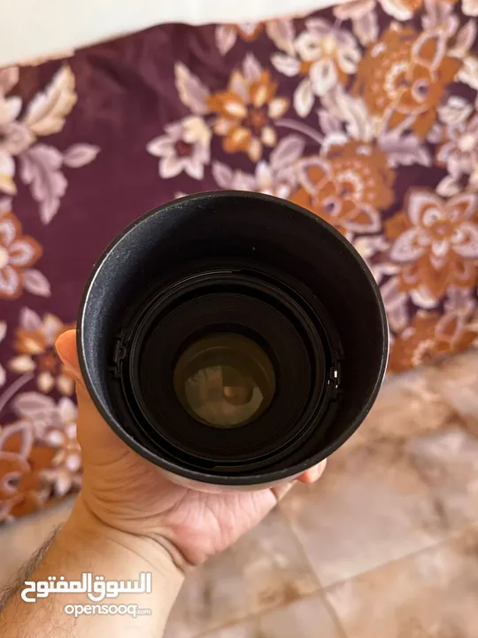 عدسة كانون 50mm 1.2