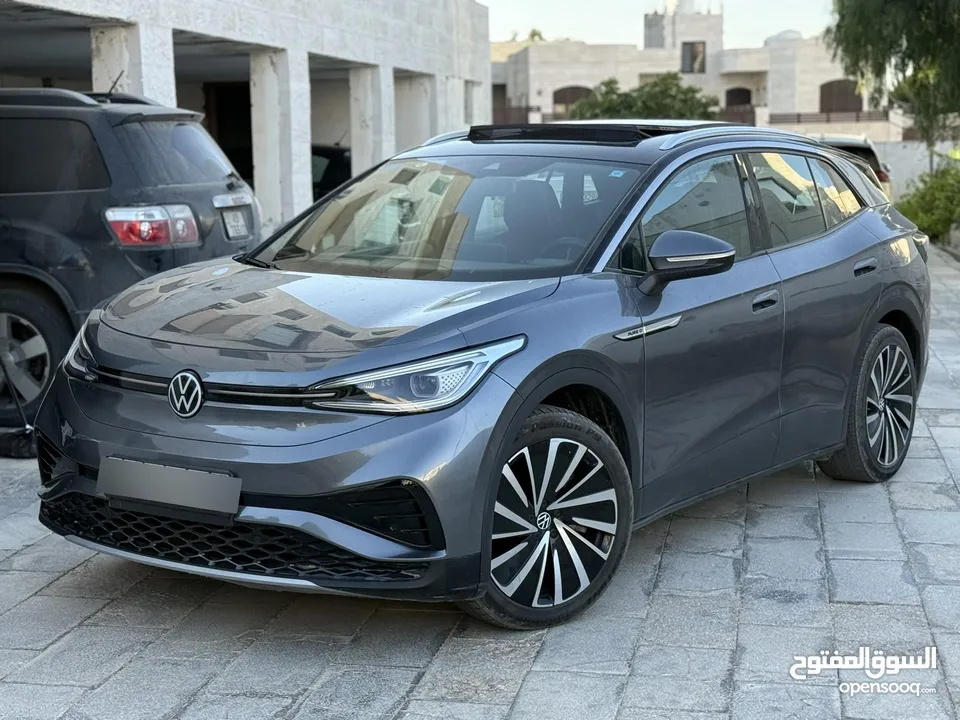 للبيع بسعر مناسب جداً volkswagen ID.4 X pure plus 2022