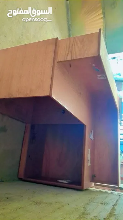 مكتب خشب عدد 2