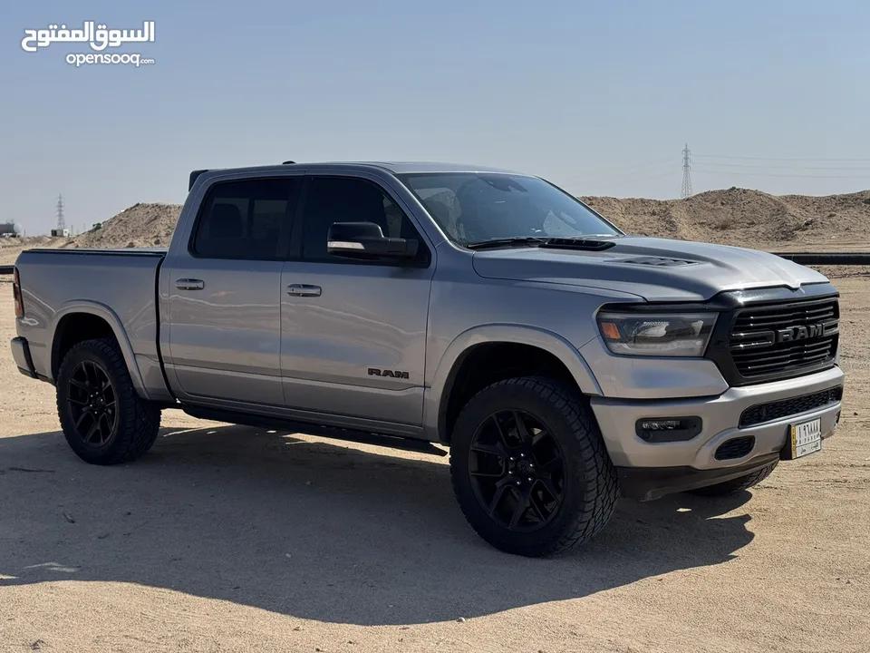 دودج رام 2021 لارامي 4x4 hemi باب طويل بدي قصير للبيع  DODGE RAM LARAMIE 1500