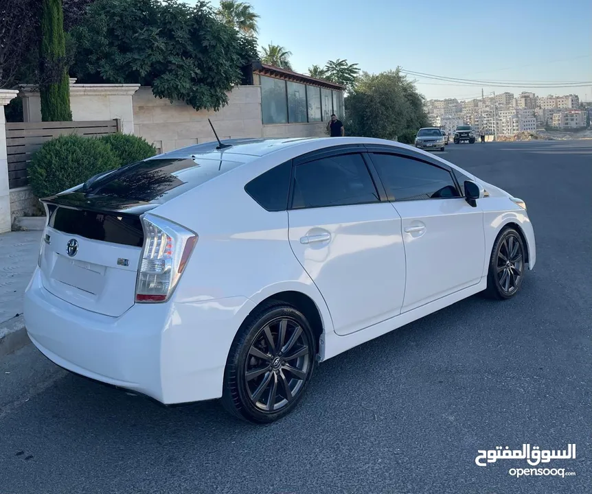 تيوتا بريوس فلللل كامل عاده البانوراما بطاريه مركزيه تحت الكفاله فحص 3 جيد