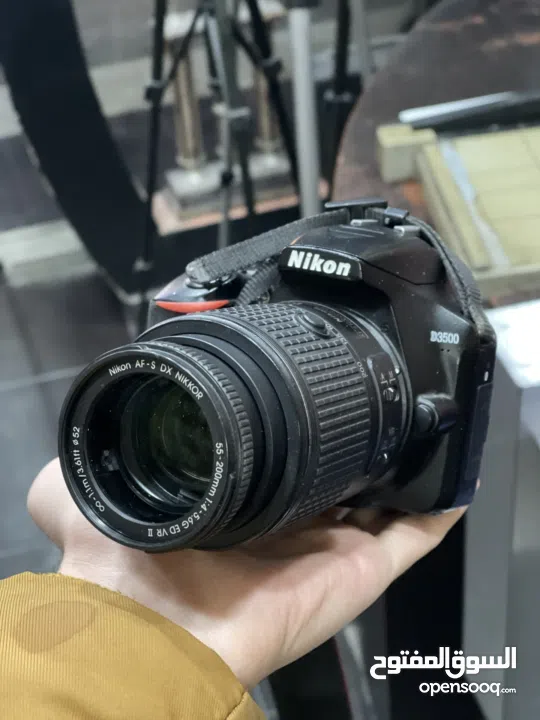 مع عدستينNikon 3500d /شترها : 16 الف