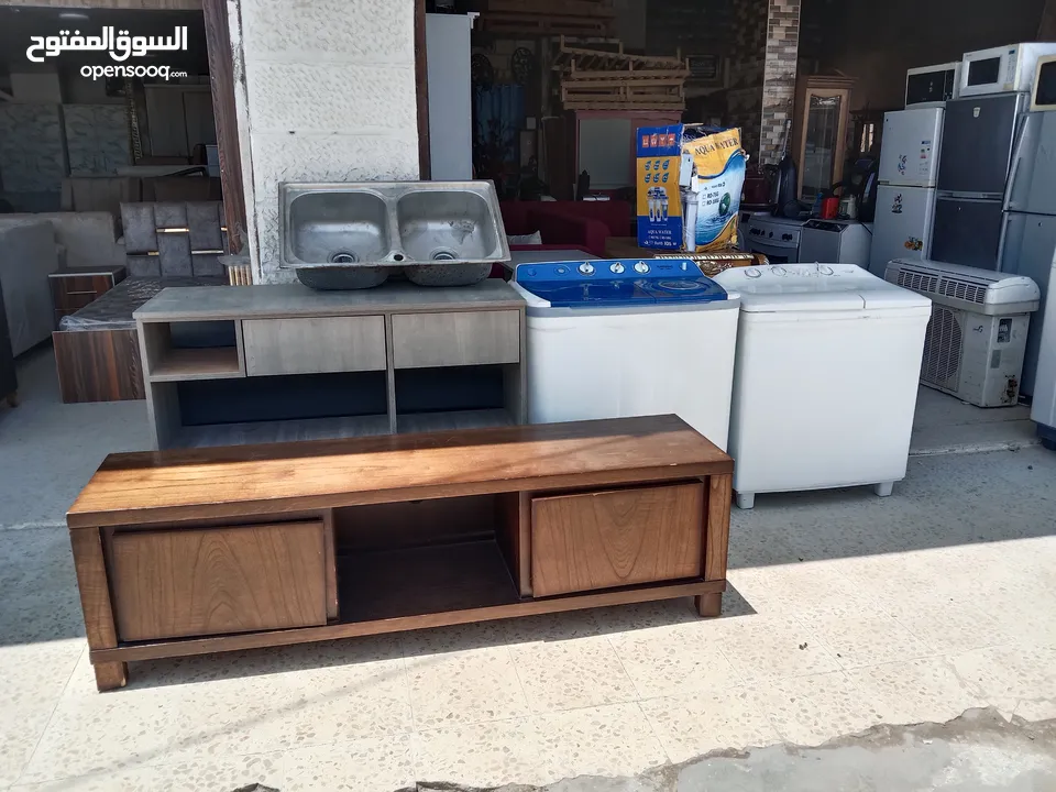 غرفه نوم كامله مع الفرشات جديد للبيع