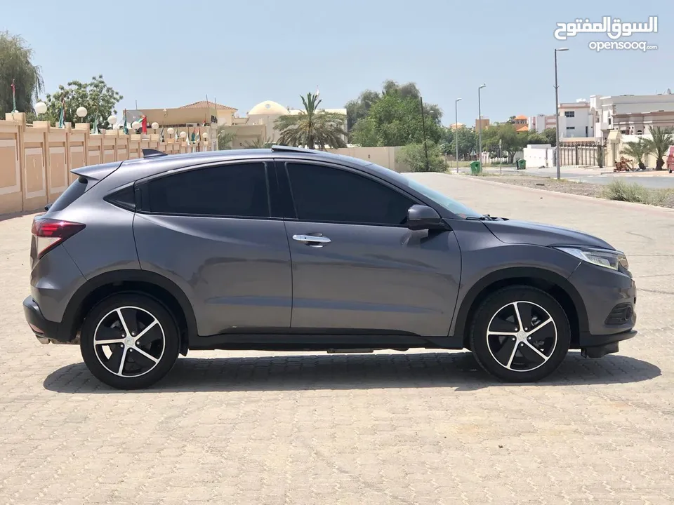 HONDA,HR-V 2021 FULL OPTIONS GCC,panoramic