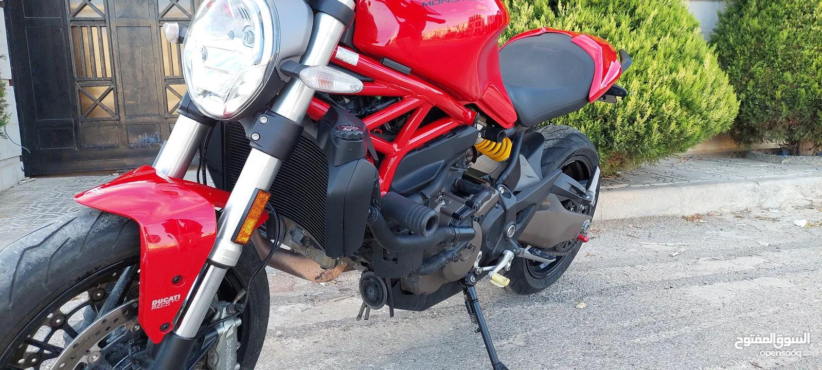 Ducati Monster 821