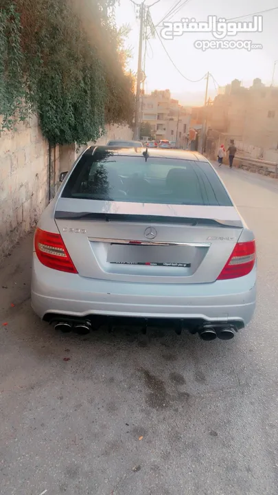 مرسيدس 2012 C200 AMG للبيع على الكاش اتومات وتوب ترينك وغيار اسبورت 7غيار فل اضافات بانورما مع فتحه