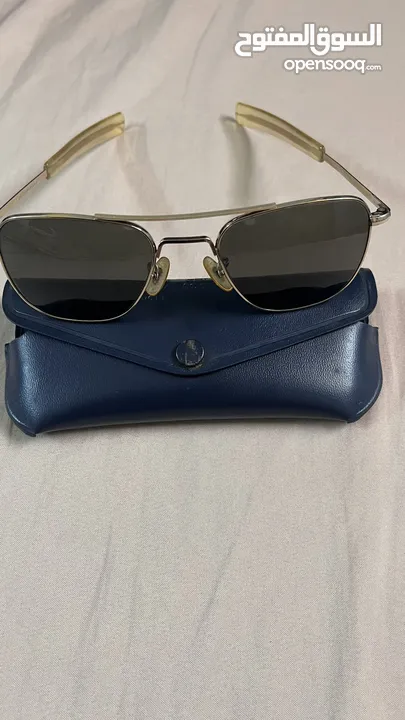 intage American Optical Vintage Gold Tone Military Aviator Sunglasses