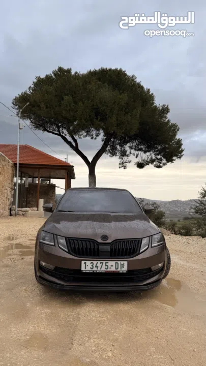 سكودا اكتافيا 2018