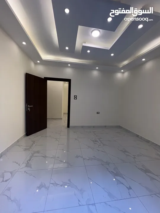 شقة هاي ديلوكس لعرسان او لعائلة صغيرة شفابدران بالقرب من دوار جامعة العلوم التطبيقية مقابل اورانج