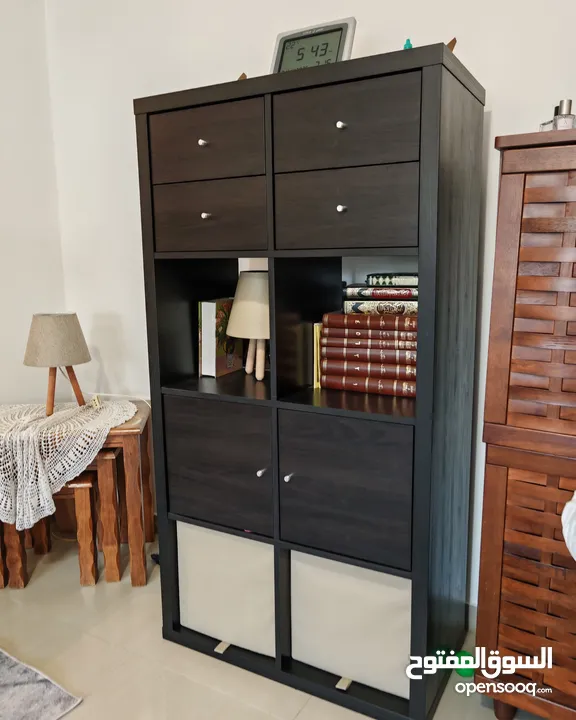 طاولة تلفزيون + خزانة كتب IKEA