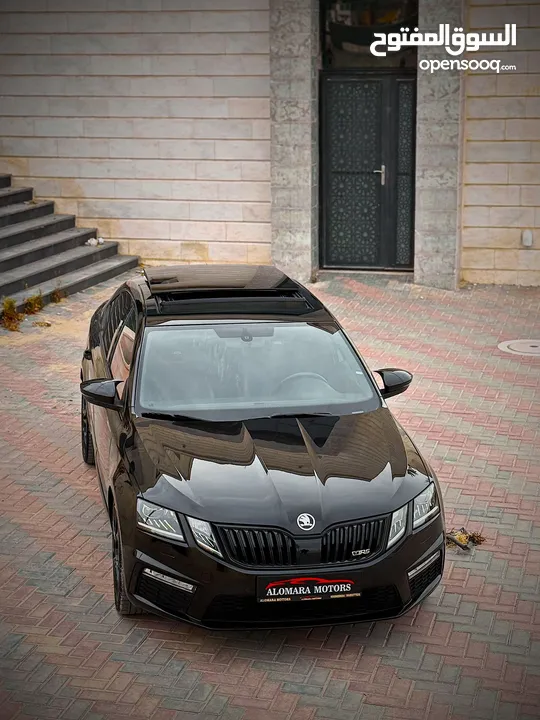 سكودا vrs فل مسكر بنزين 2000 _245 حصان البيع فقط كاش وللمعني  الاتصال