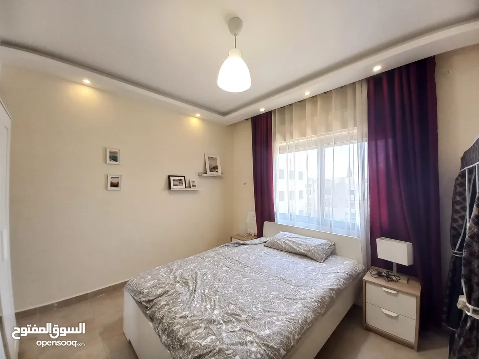 شقة مفروشة للايجار في الشميساني  ( Property 32278 ) سنوي فقط