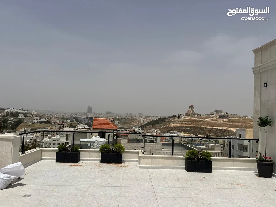 شقة للبيع في ضاحية النخيل بتشطيب فندقي 205متر