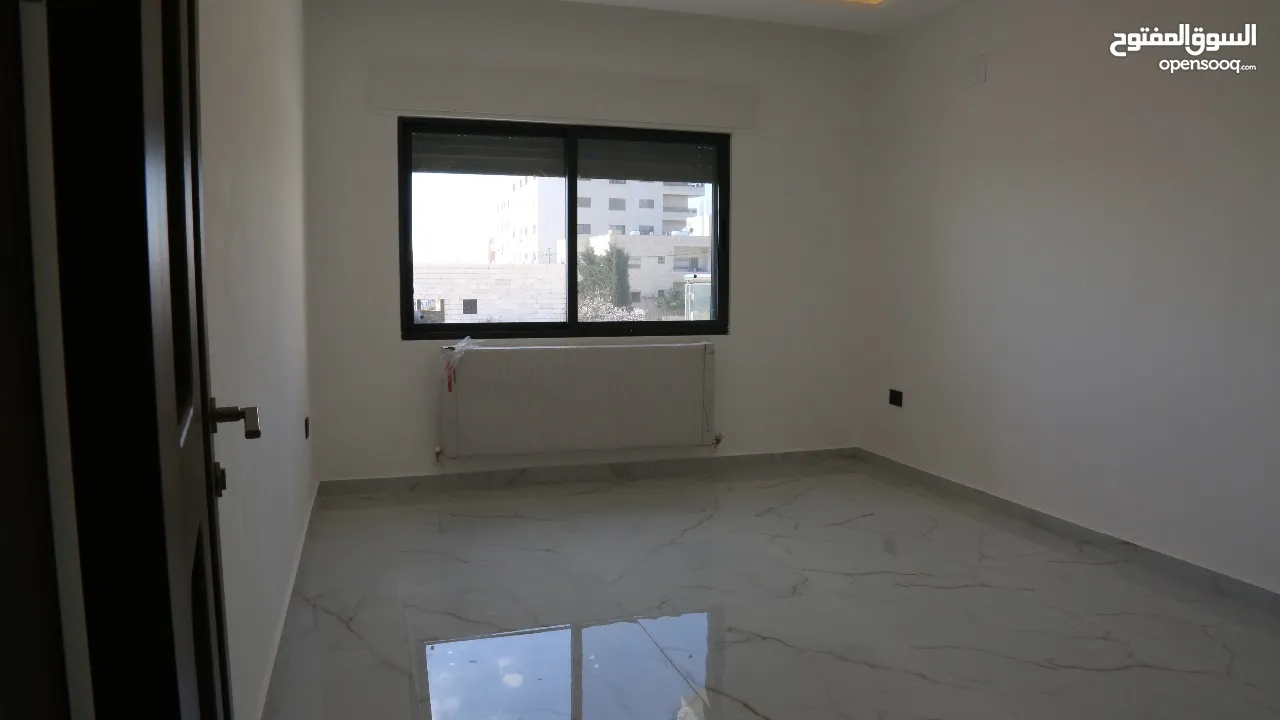 شقة مساحة 145 تشطيب سوبر ديلوكس بارقى مناطق مرج الحمام