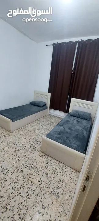 شقة مفروشة للإيجار في أم الشرايط قرب مسجد الحسن والحسين