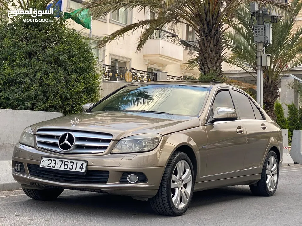 مرسيدس c200 2008  فل مع الفتحه     اضافات مميزه فتحه/برادي كهرباء/حساس