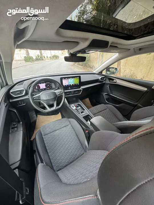 سيات ليون اف القصه الجديده