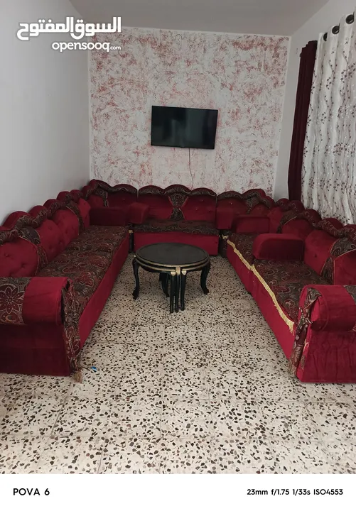 جلسه 16مقعد للبيع في إربد