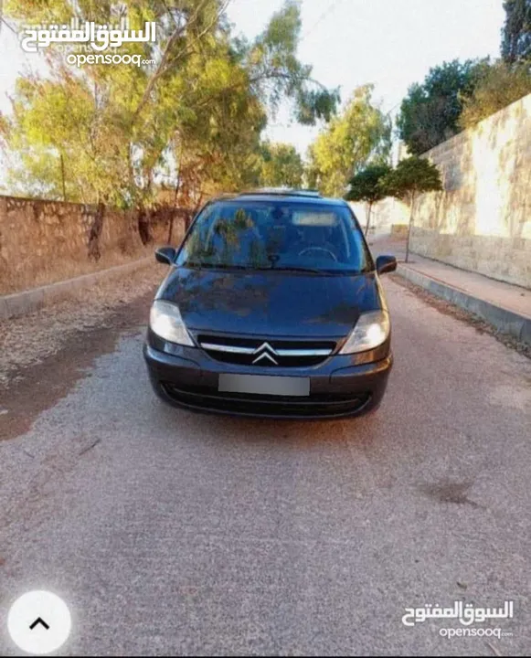 ستروين c8 بحاله جيده للبيع فحص 7 جيد