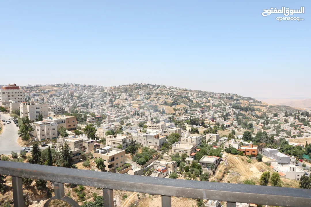 اطلالة جميلة وخلابة