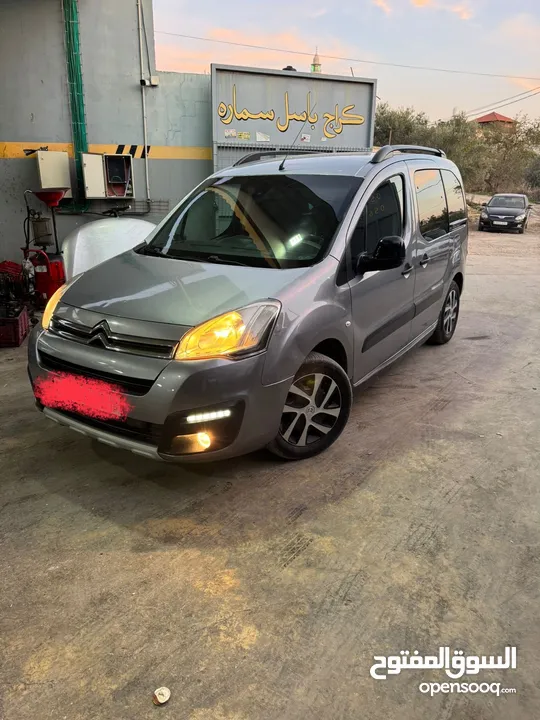 ستروين بارلينغو بسعر الحرق  البيع بسبب السفر