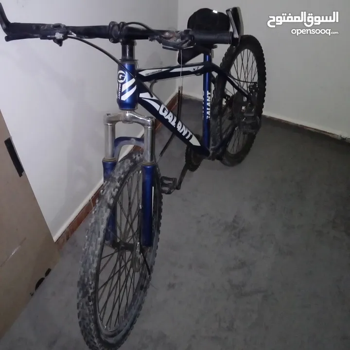 بسكليت جنط 26 مع غيارات بحالة جيدة جدا للبيع