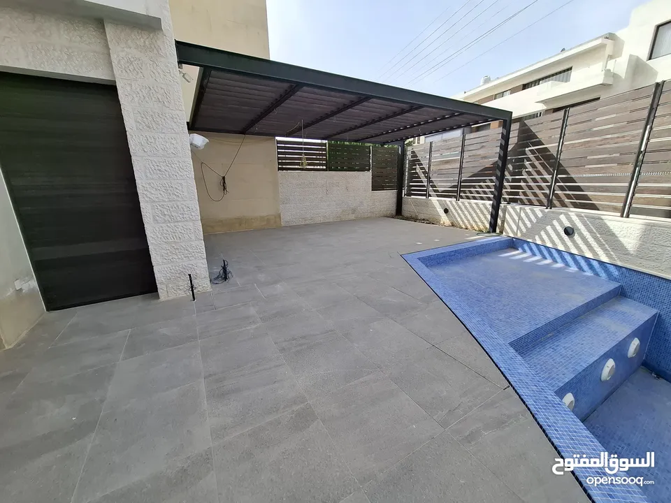 Villa for sale  ( Property 43026 )-174809396