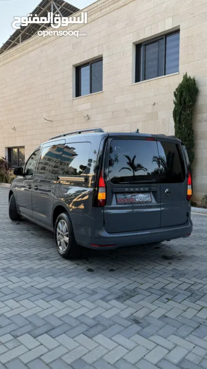 فولكس فاجن كادي ترخيص 2022/ركاب 6+1 محرك 2000 ديزل  جير اوتاوماتيك 122 حصان